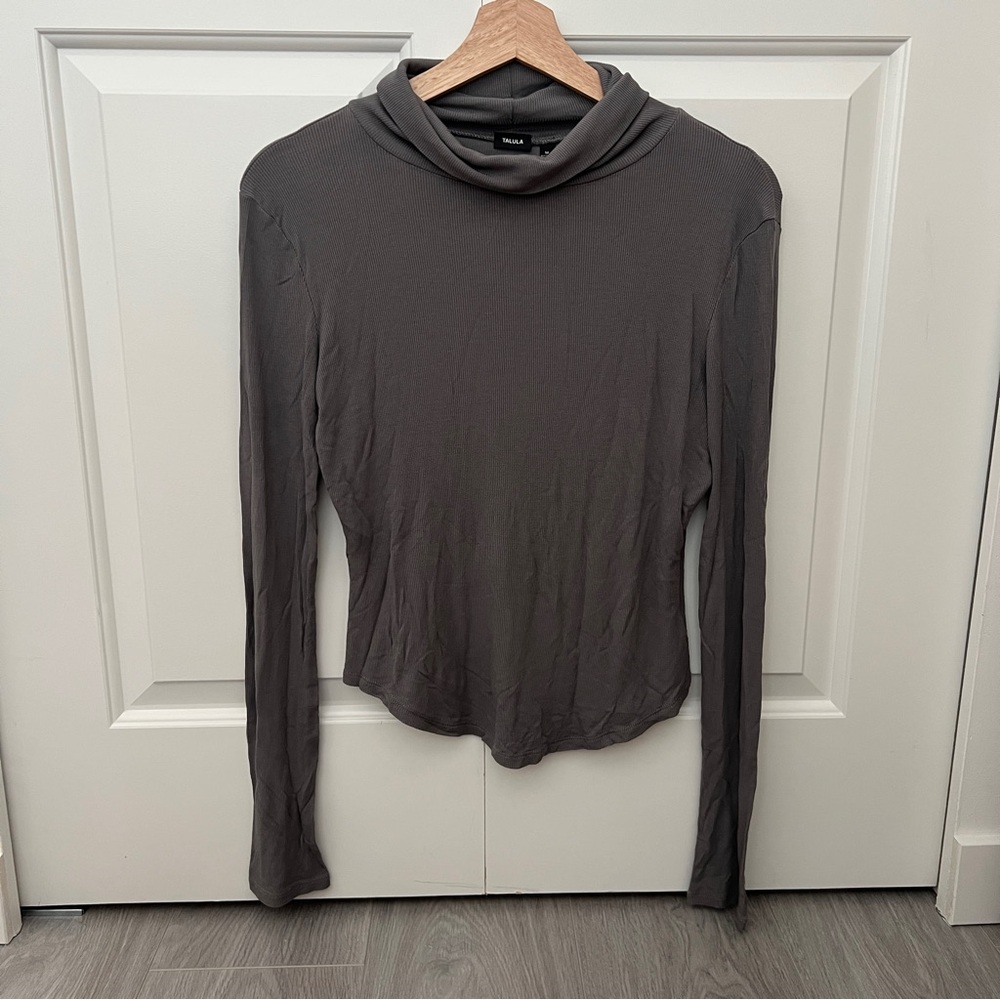 Ribbed Turtle Neck Long Sleeve | Aritzia: Talula